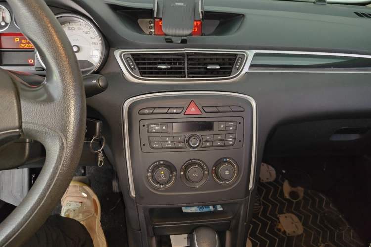 Used Peugeot 308 2014 Enjoyment Edition Classic 1.6L Automatic Fashion Model Audio And AC Panel