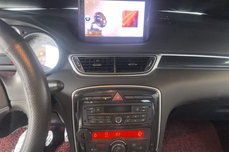 Used Peugeot 308 2014 Enjoyment Edition Classic 1.6L Automatic Fashion Model Audio And AC Panel