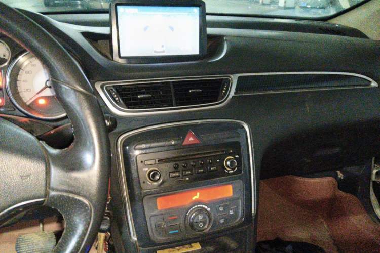 Used Peugeot 308 2014 Enjoyment Edition Classic 1.6L Automatic Fashion Model Audio And AC Panel