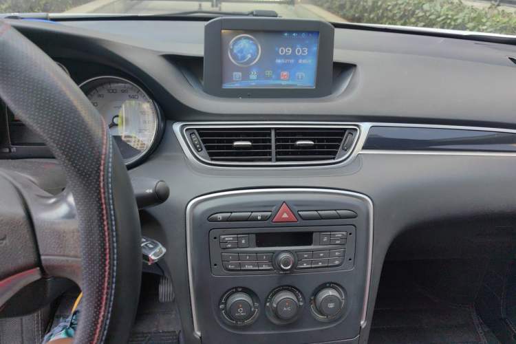 Used Peugeot 308 2014 Enjoy Edition Classic 1.6L Automatic Premium Model Audio And AC Panel