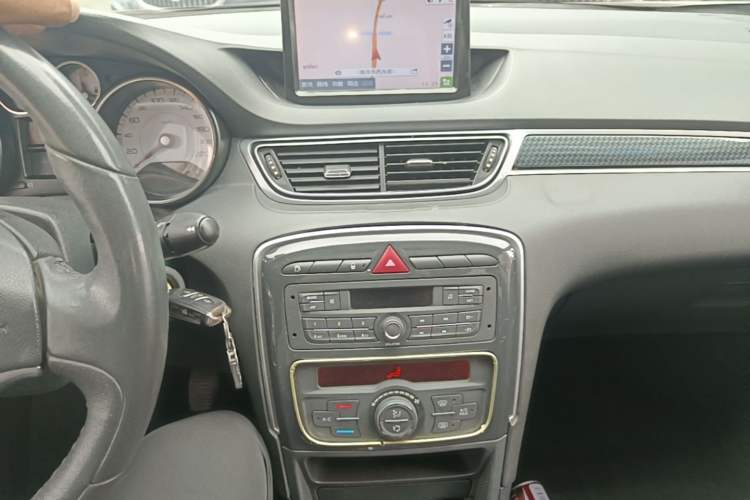 Used Peugeot 308 2014 Enjoy Edition Classic 1.6L Manual Fashion Model Audio And AC Panel