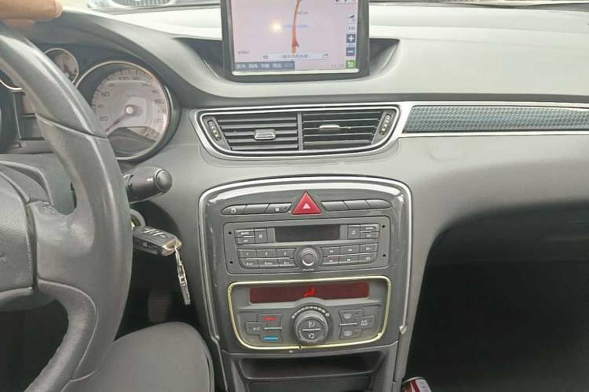 Used Peugeot 308 2014 Enjoy Edition Classic 1.6L Manual Fashion Model Audio And AC Panel