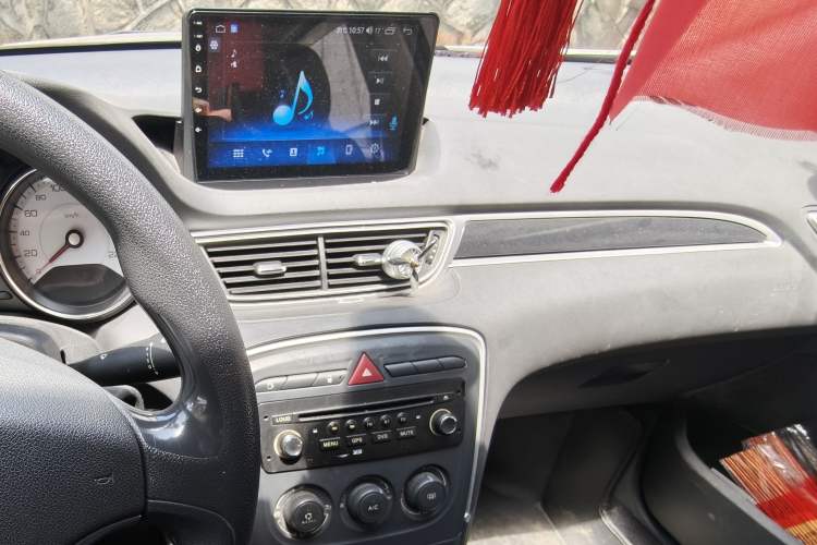 Used Peugeot 308 2014 Enjoy Edition Classic 1.6L Automatic Premium Model Audio And AC Panel