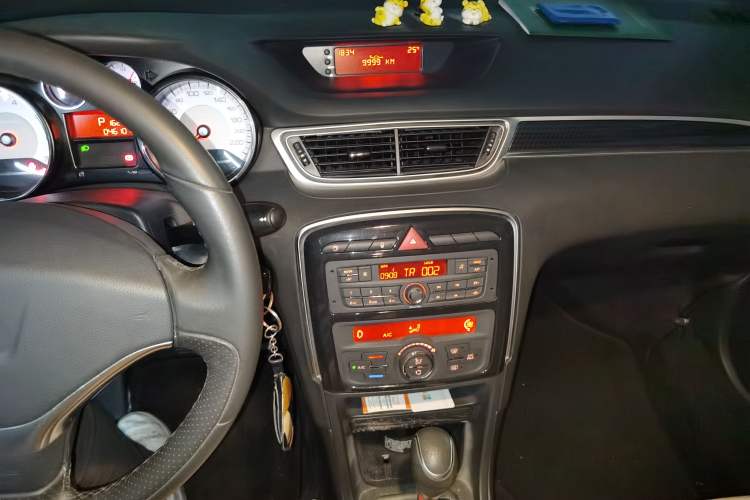 Used Peugeot 308 2014 Enjoyment Edition Classic 1.6L Automatic Fashion Model Audio And AC Panel