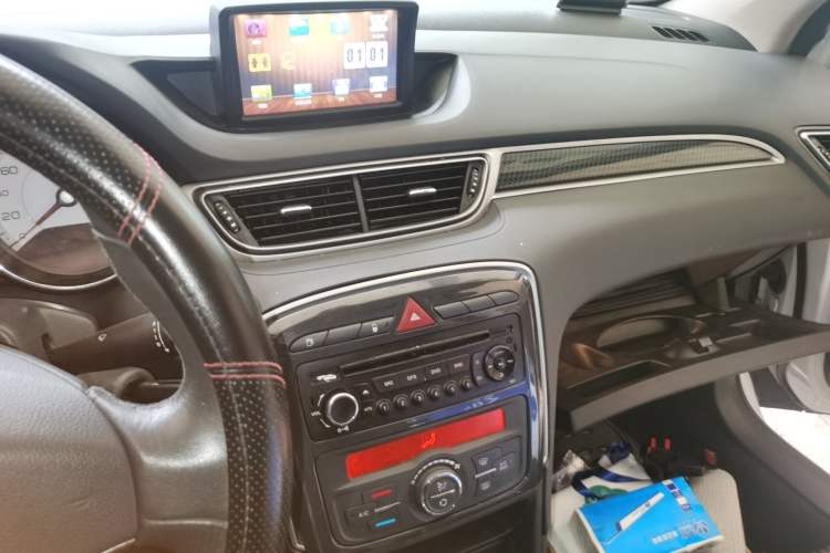 Used Peugeot 308 2014 Enjoy Edition Classic 1.6L Automatic Premium Model Audio And AC Panel