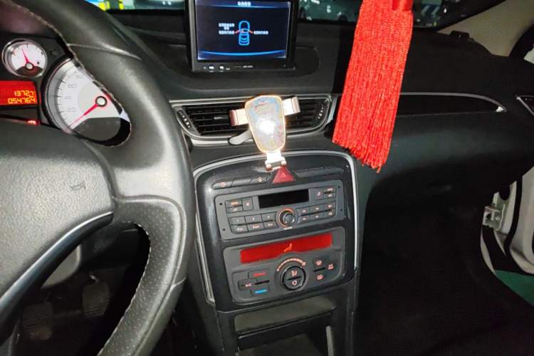 Used Peugeot 308 2014 Enjoy Edition Classic 1.6L Manual Fashion Model Audio And AC Panel