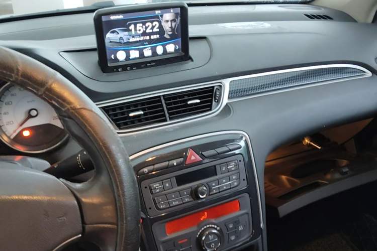 Used Peugeot 308 2014 Enjoy Edition Classic 1.6L Manual Fashion Model Audio And AC Panel