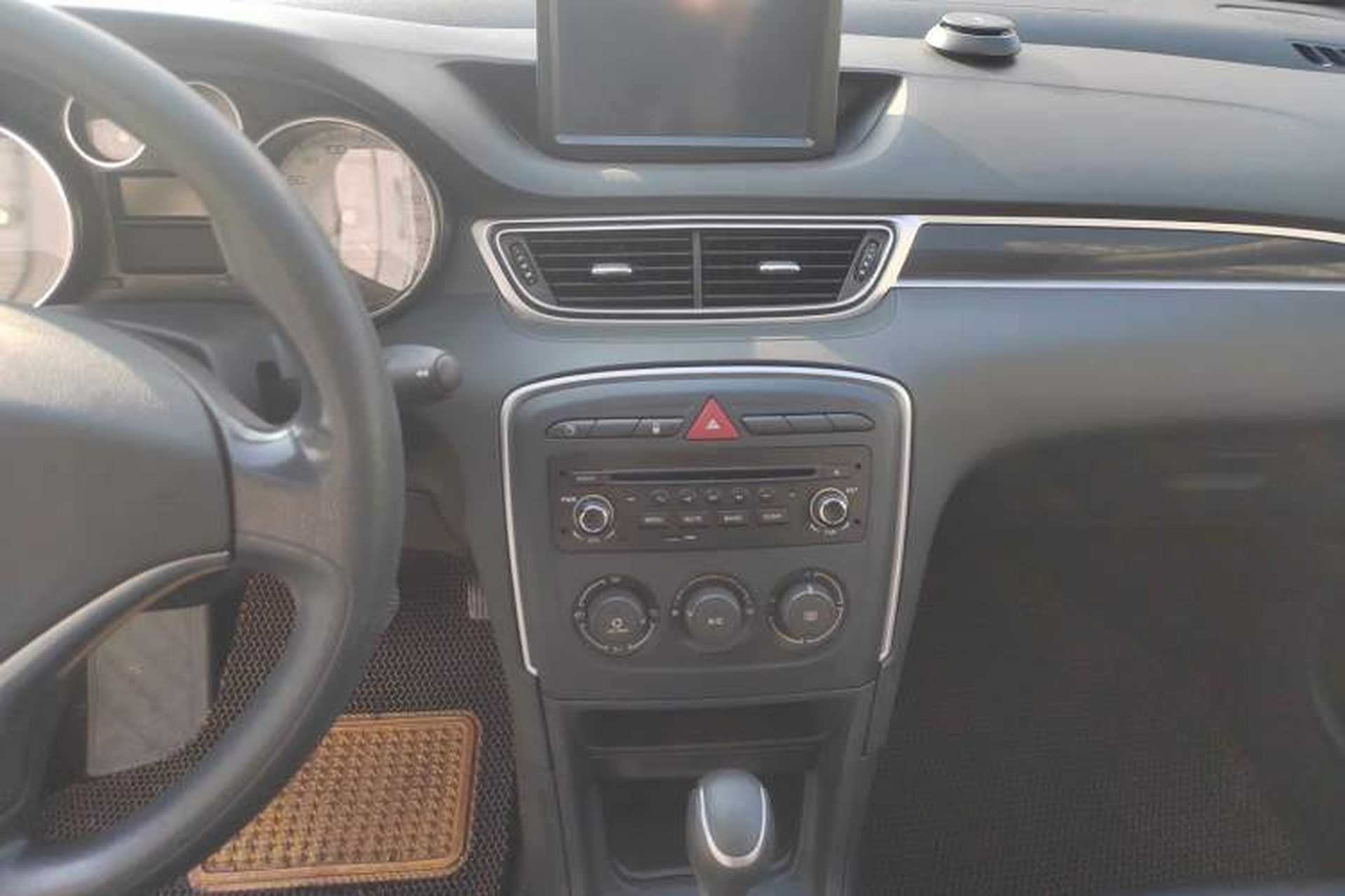 Used Peugeot 308 2014 Enjoy Edition Classic 1.6L Automatic Premium Model Audio And AC Panel