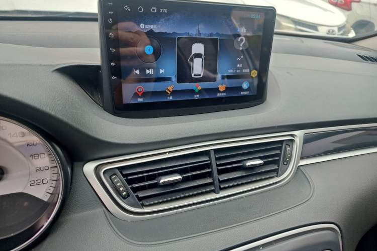 Used Peugeot 308 2014 Enjoy Edition Classic 1.6L Automatic Premium Model Audio And AC Panel