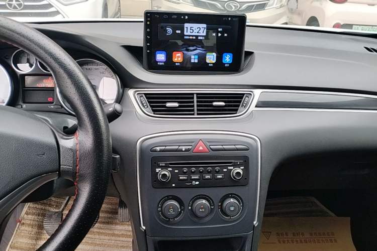 Used Peugeot 308 2014 Enjoy Edition Classic 1.6L Manual YouShang Model Audio And AC Panel
