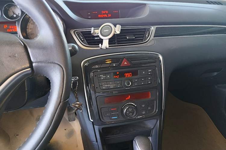 Used Peugeot 308 2014 Enjoyment Edition Classic 1.6L Automatic Fashion Model Audio And AC Panel
