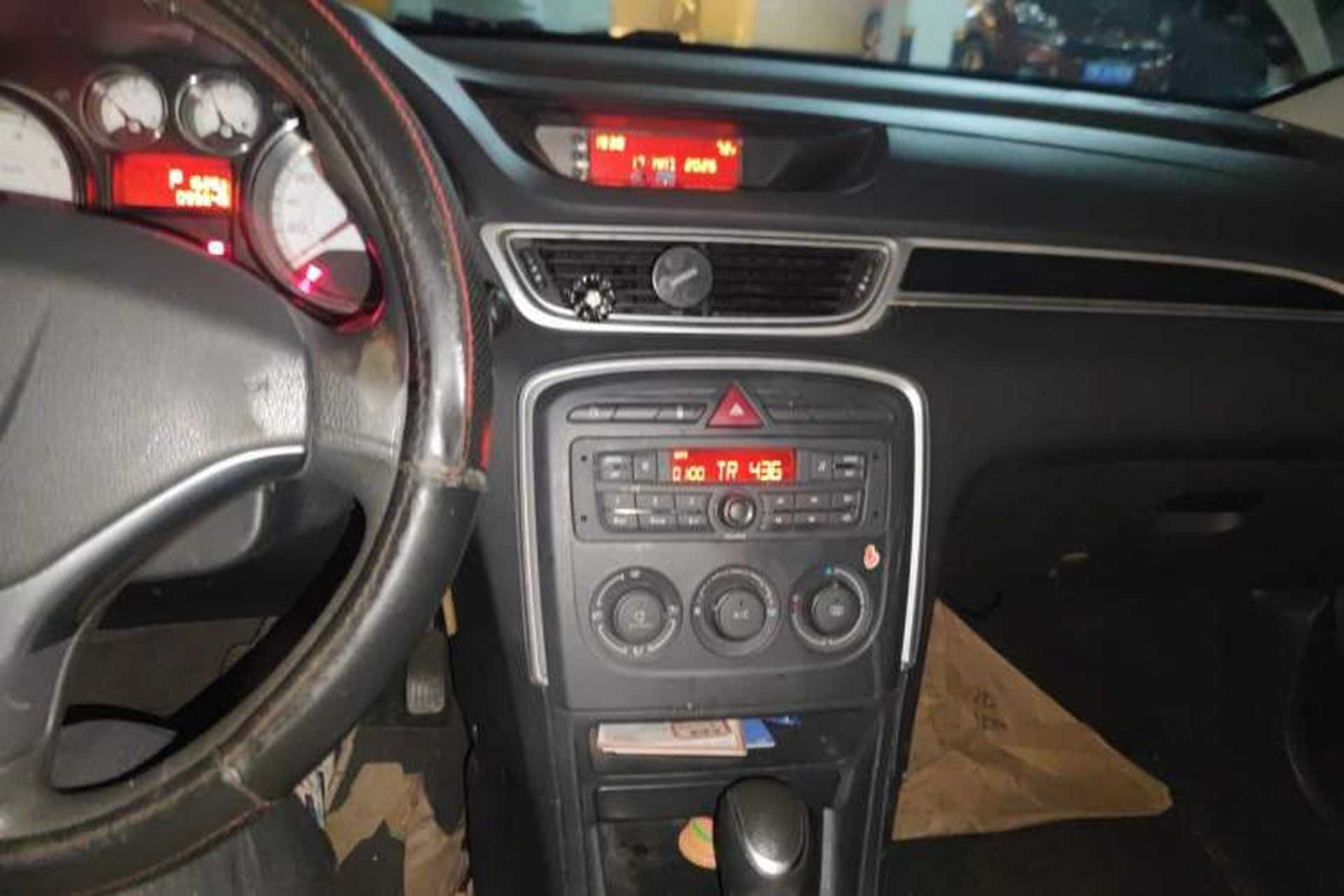 Used Peugeot 308 2014 Enjoy Edition Classic 1.6L Automatic Premium Model Audio And AC Panel