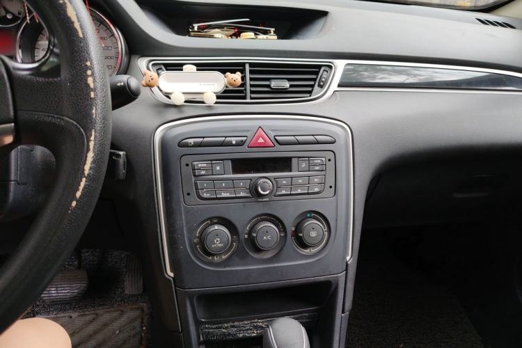 Used Peugeot 308 2014 Enjoy Edition Classic 1.6L Automatic Premium Model Audio And AC Panel
