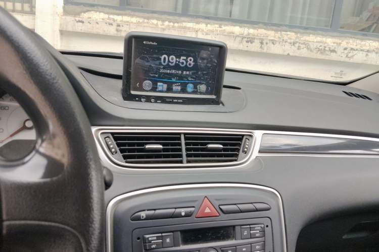 Used Peugeot 308 2014 Enjoy Edition Classic 1.6L Automatic Premium Model Audio And AC Panel