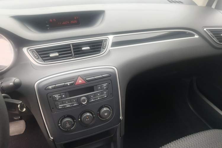 Used Peugeot 308 2014 Enjoy Edition Classic 1.6L Automatic Premium Model Audio And AC Panel