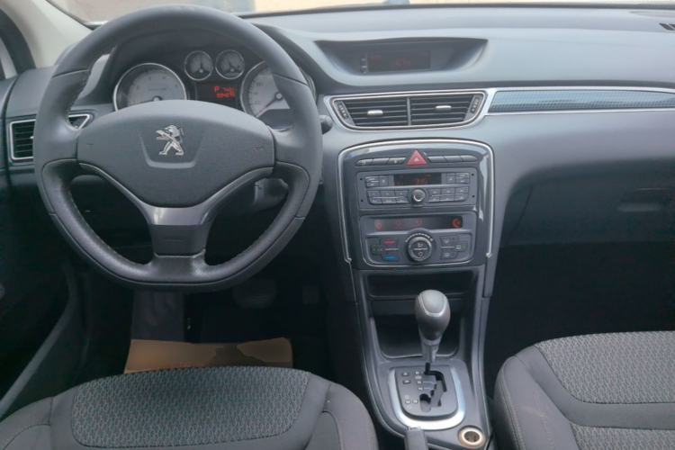Used Peugeot 308 2014 Enjoyment Edition Classic 1.6L Automatic Fashion Model Center Console