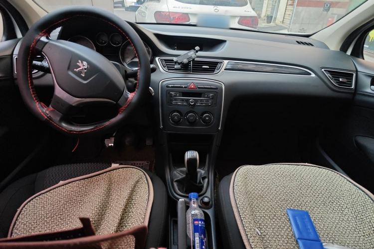 Used Peugeot 308 2014 Enjoy Edition Classic 1.6L Manual YouShang Model Center Console