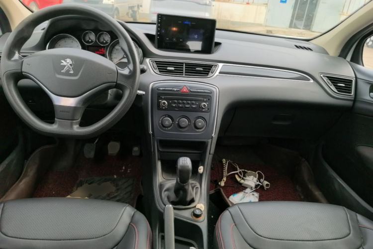 Used Peugeot 308 2014 Enjoy Edition Classic 1.6L Manual YouShang Model Center Console