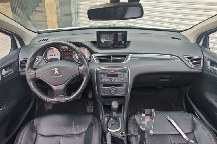 Used Peugeot 308 2014 Enjoyment Edition Classic 1.6L Automatic Fashion Model Center Console