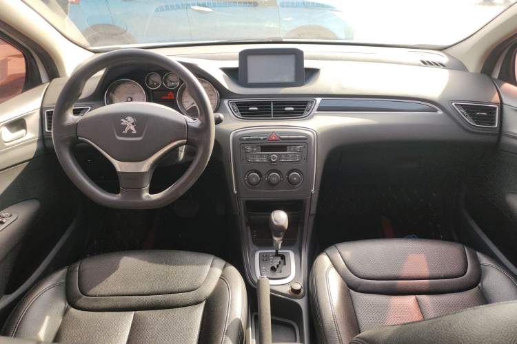 Used Peugeot 308 2014 Enjoy Edition Classic 1.6L Automatic Premium Model Center Console