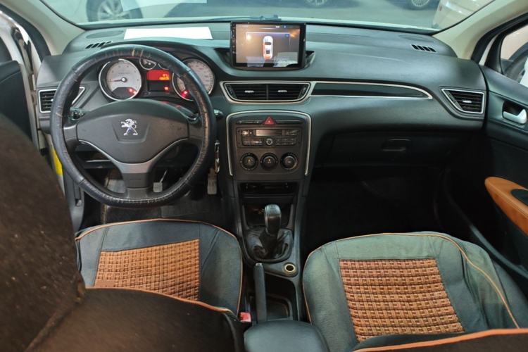 Used Peugeot 308 2014 Enjoy Edition Classic 1.6L Manual YouShang Model Center Console