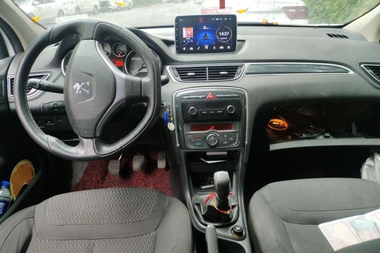 Used Peugeot 308 2014 Enjoy Edition Classic 1.6L Manual Fashion Model Center Console
