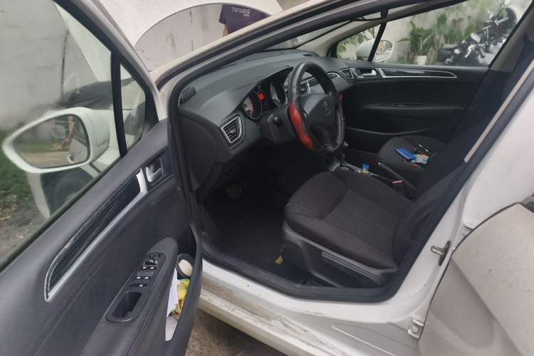 Used Peugeot 308 2014 Enjoyment Edition Classic 1.6L Automatic Fashion Model Driver Seat