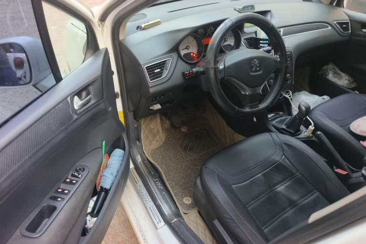 Used Peugeot 308 2014 Enjoy Edition Classic 1.6L Manual YouShang Model Driver Seat