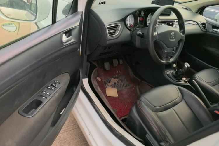 Used Peugeot 308 2014 Enjoy Edition Classic 1.6L Manual YouShang Model Driver Seat