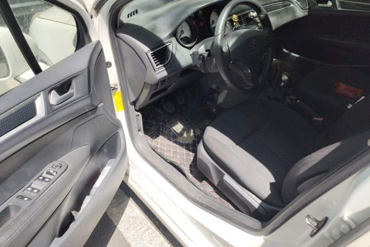 Used Peugeot 308 2014 Enjoy Edition Classic 1.6L Manual Fashion Model Driver Seat