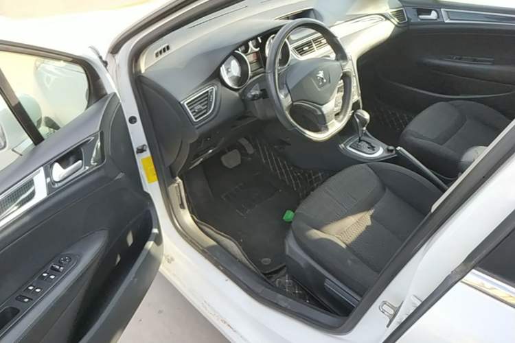 Used Peugeot 308 2014 Enjoyment Edition Classic 1.6L Automatic Fashion Model Driver Seat