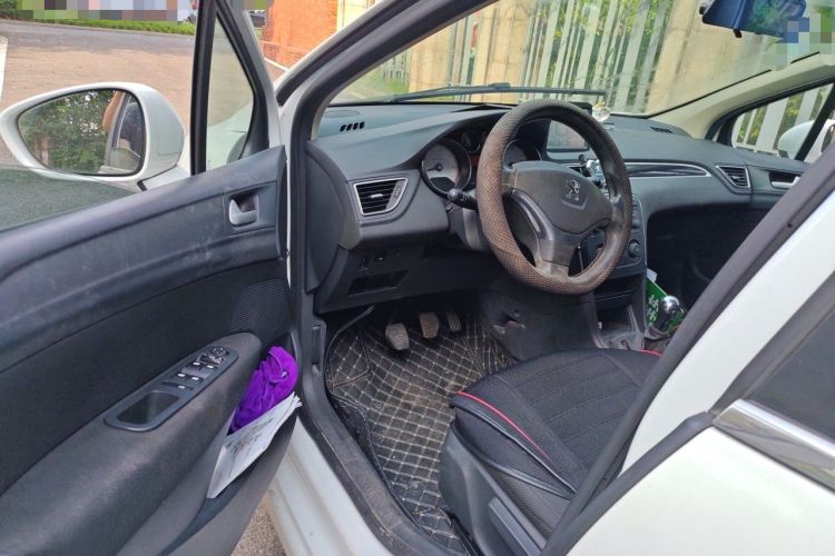 Used Peugeot 308 2014 Enjoy Edition Classic 1.6L Manual YouShang Model Driver Seat