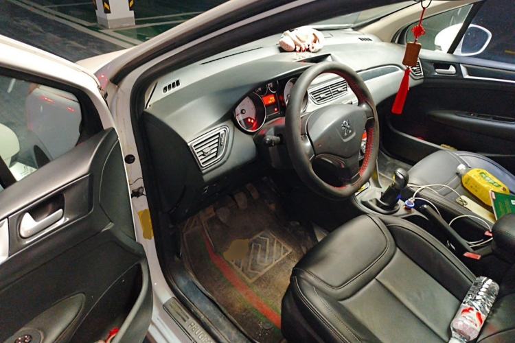 Used Peugeot 308 2014 Enjoy Edition Classic 1.6L Manual Fashion Model Driver Seat