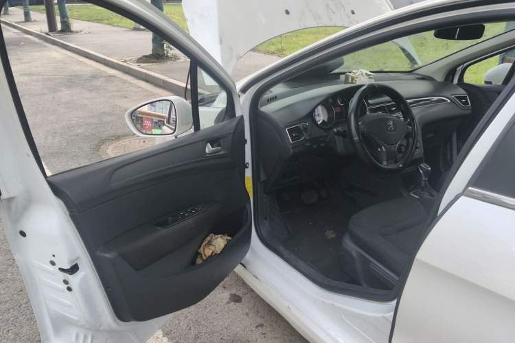 Used Peugeot 308 2014 Enjoy Edition Classic 1.6L Automatic Premium Model Driver Seat