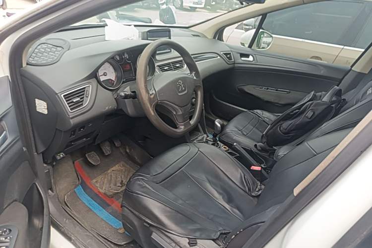 Used Peugeot 308 2014 Enjoy Edition Classic 1.6L Manual YouShang Model Driver Seat