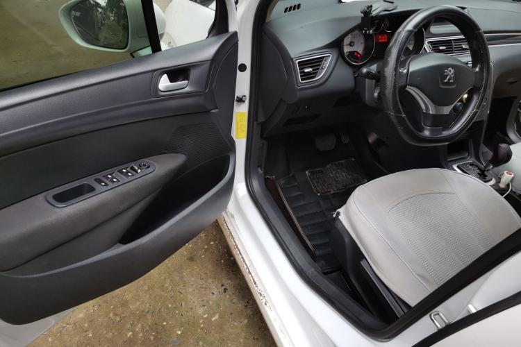Used Peugeot 308 2014 Enjoy Edition Classic 1.6L Automatic Premium Model Driver Seat
