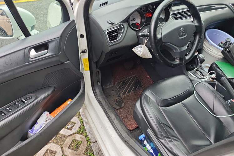 Used Peugeot 308 2014 Enjoy Edition Classic 1.6L Automatic Premium Model Driver Seat