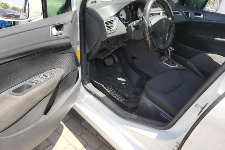 Used Peugeot 308 2014 Enjoy Edition Classic 1.6L Automatic Premium Model Driver Seat