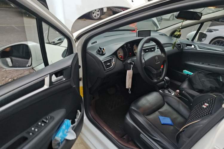 Used Peugeot 308 2014 Enjoyment Edition Classic 1.6L Automatic Fashion Model Driver Seat
