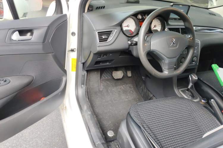 Used Peugeot 308 2014 Enjoyment Edition Classic 1.6L Automatic Fashion Model Driver Seat