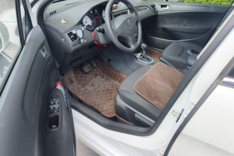 Used Peugeot 308 2014 Enjoy Edition Classic 1.6L Automatic Premium Model Driver Seat