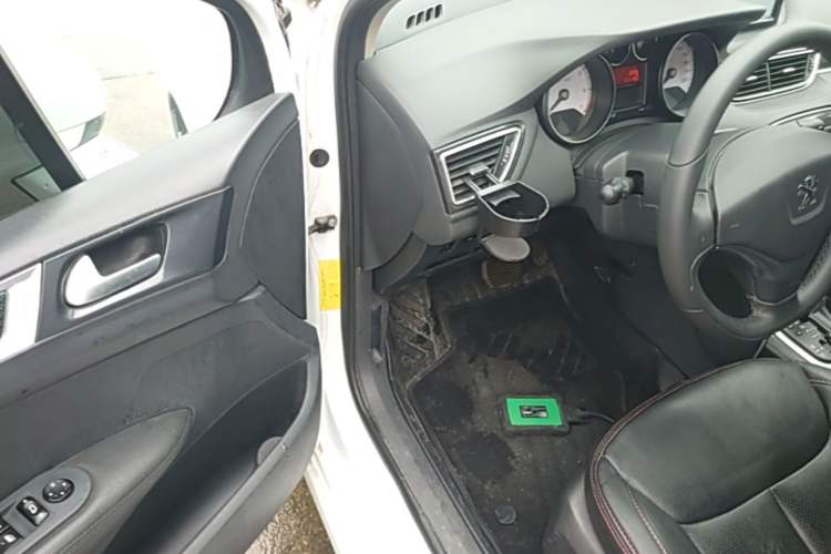 Used Peugeot 308 2014 Enjoyment Edition Classic 1.6L Automatic Fashion Model Driver Seat