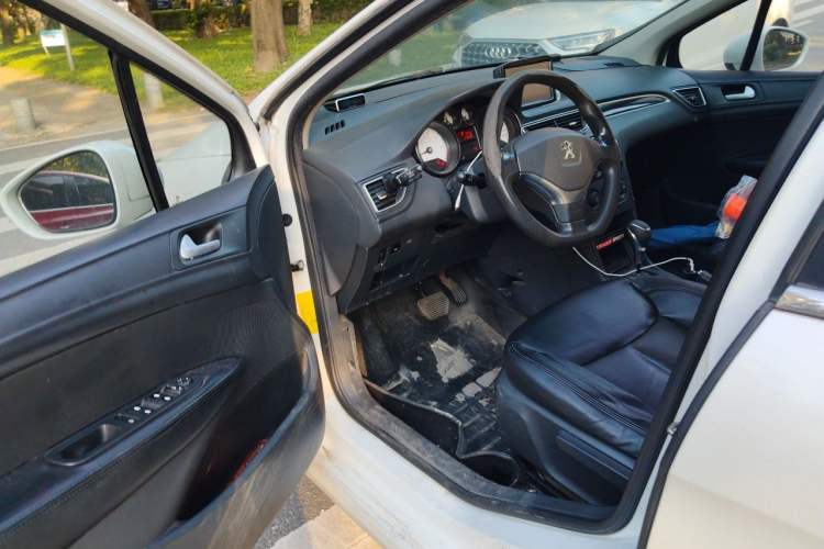 Used Peugeot 308 2014 Enjoy Edition Classic 1.6L Automatic Premium Model Driver Seat