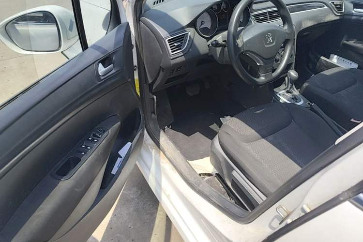 Used Peugeot 308 2014 Enjoy Edition Classic 1.6L Automatic Premium Model Driver Seat