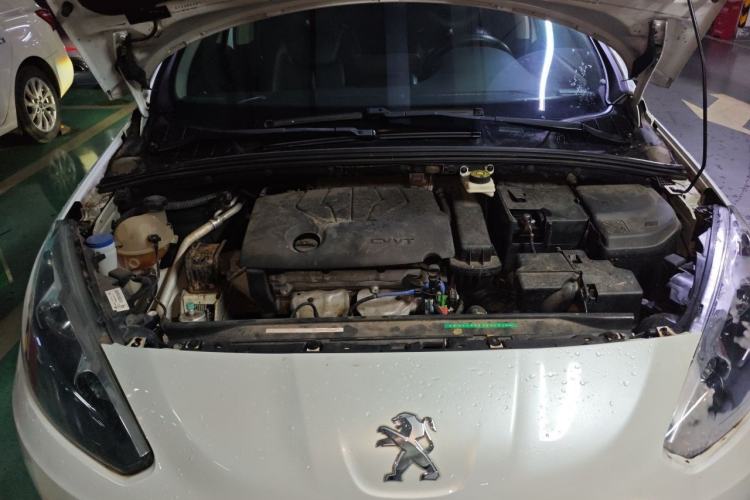 Used Peugeot 308 2014 Enjoy Edition Classic 1.6L Automatic Premium Model Engine Bay