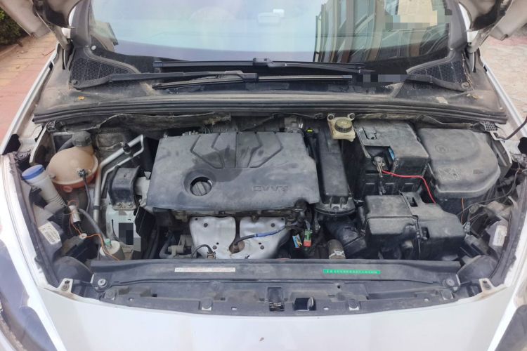 Used Peugeot 308 2014 Enjoy Edition Classic 1.6L Manual YouShang Model Engine Bay