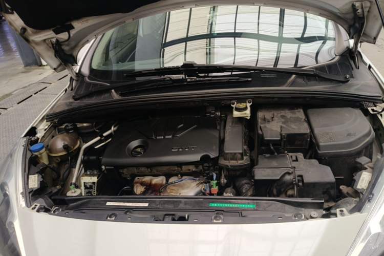Used Peugeot 308 2014 Enjoyment Edition Classic 1.6L Automatic Fashion Model Engine Bay