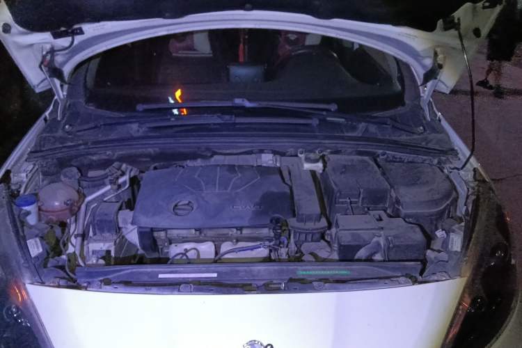 Used Peugeot 308 2014 Enjoy Edition Classic 1.6L Manual YouShang Model Engine Bay