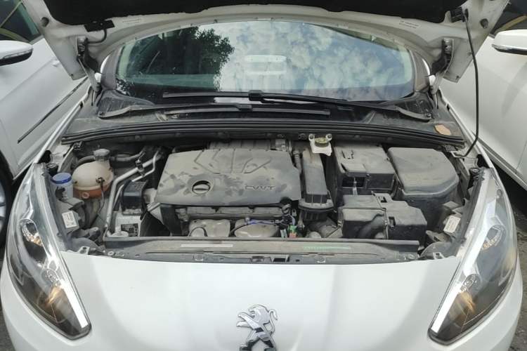 Used Peugeot 308 2014 Enjoy Edition Classic 1.6L Manual Fashion Model Engine Bay