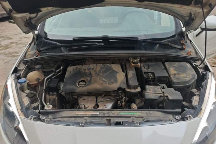 Used Peugeot 308 2014 Enjoyment Edition Classic 1.6L Automatic Fashion Model Engine Bay